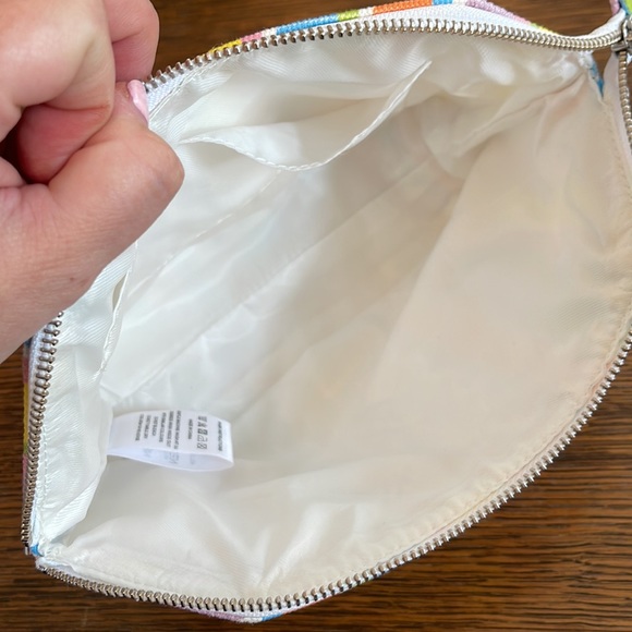 💕HP💕Olivia Rubin canvas pouch - Picture 9 of 9